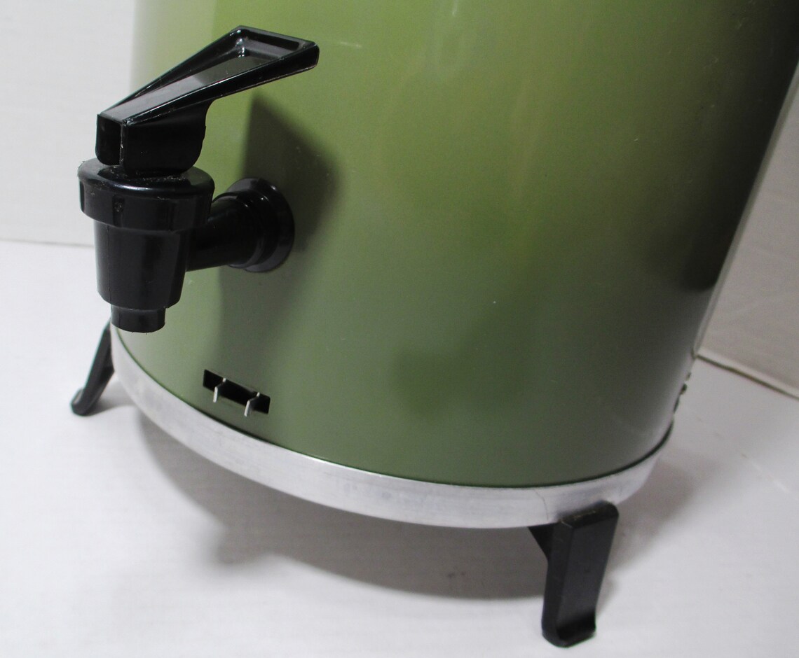 Vintage West Bend Percolator 30 Cup Coffee Maker Avocado Green Etsy