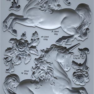 LIVRAISON GRATUITE - Moule décoratif licornes 6 x 10&quot; par Iron Orchid Designs (IOD)