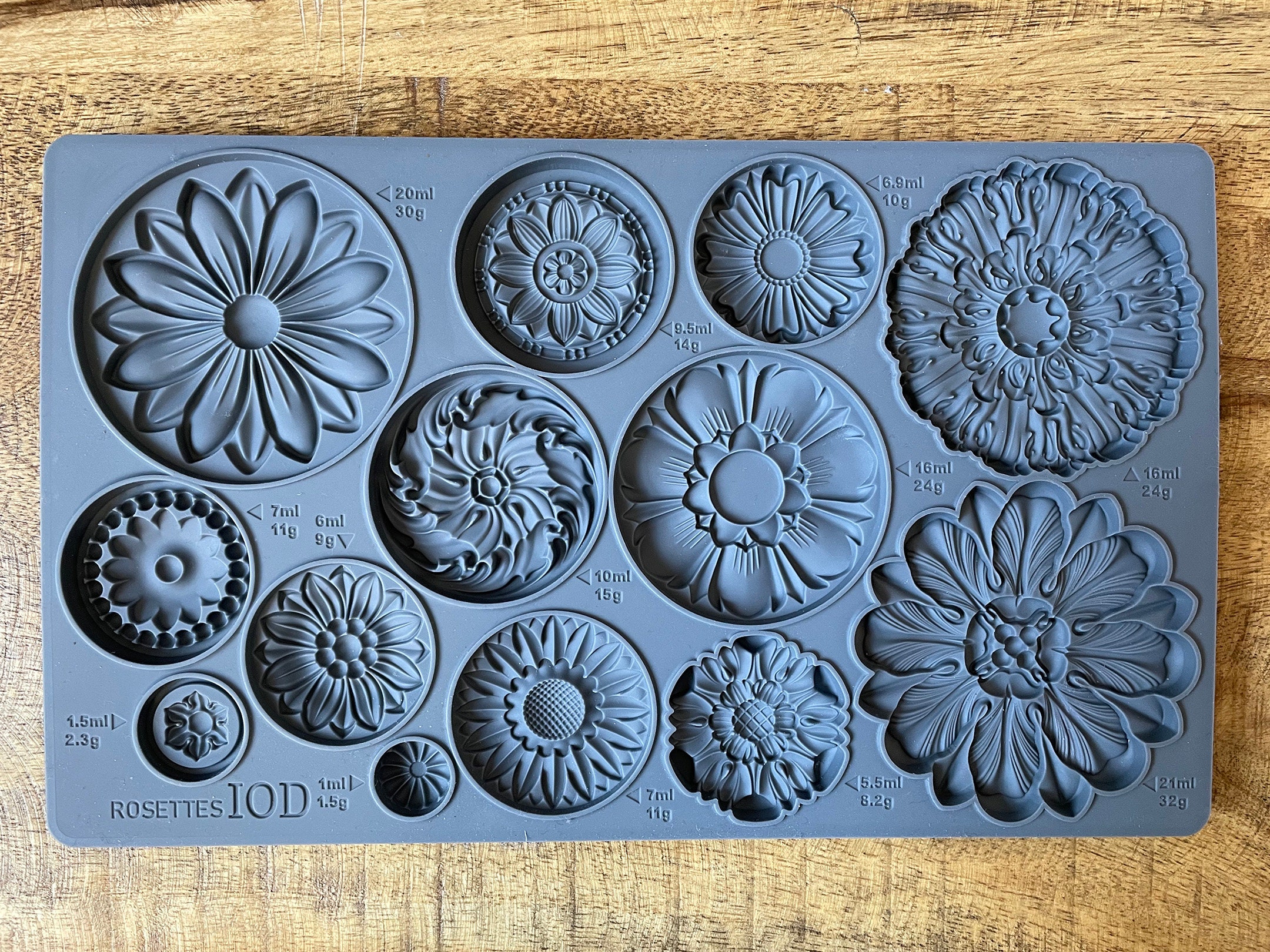 Moule En Silicone Pour Rose Tudor – Moule Décoratif Plafond/mural – Neuf – Blanc