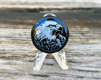 Eagle cabochon, bald eagle cabochon, eagle jewelry, eagle pendant, bird cab, onyx cabochon, engraved cabochon, cabochon for wire wrapping