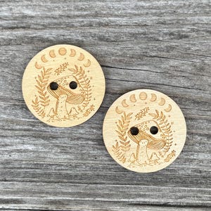 Pilz Mondphase Holzknöpfe, Holzknöpfe, Masselknöpfe, Pilzknöpfe, Birkenholzknöpfe, Knöpfe im 4er Set, Großknopf näh