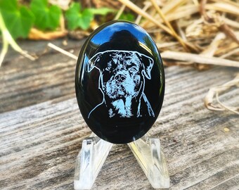 Onyx cabochon, engraved cabochon, cabochon for wire wrapping, Rottweiler cabochon, Rottweiler jewelry, dog jewelry, dog pendant