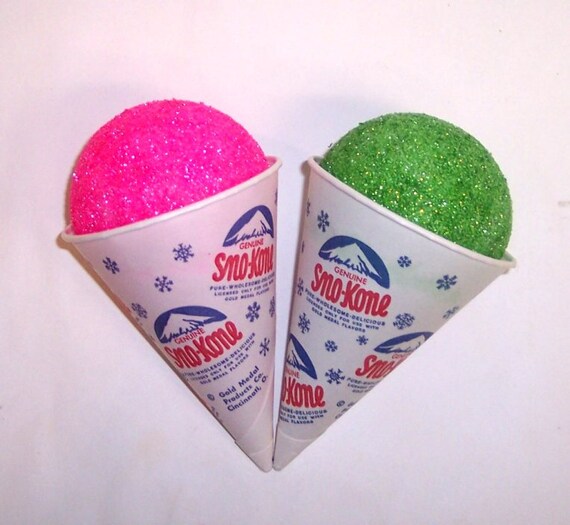 FAKE FOOD PAIR OF BUBBLEGUM /& LIME SNOW CONES SHIPS FREE IN THE USA