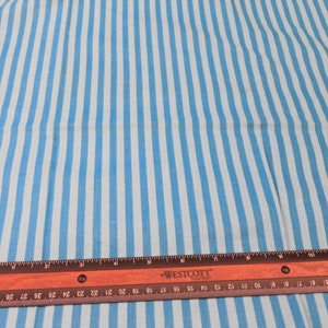 Destash- 1 Yard Of Turquoise And White Quilter&#39;s Cotton Fabric (E-074)