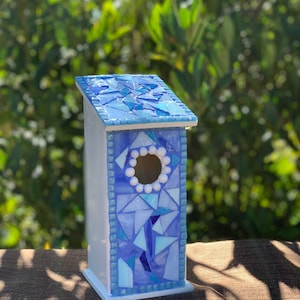 Bluebird House, Vogelhaus, Vogelbeobachtung, einzigartige Vogelhäuschen, Geschenk für Vogelliebhaber, Geschenk für Gärtner, Gartenkunst-Mosaik-Vogelhaus
