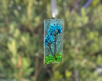 Blue Agapanthus Fused Glass Suncatcher, Floral Window Decor