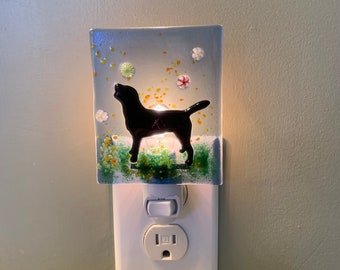Fused Glass Dog Nightlight, Dog glass art, Labrador Retriever, Labrador Retriever nightlight, Original dog art