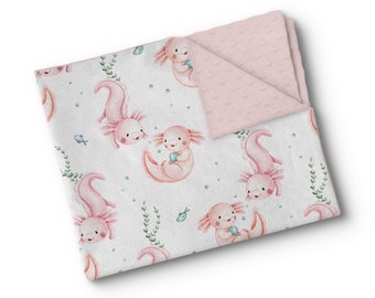 Personalisierte Babydecke aus Minky-Stoff – gestickter Name – individuell angefertigt – hergestellt in Quebec – rosa Axolotl – Meerestiere