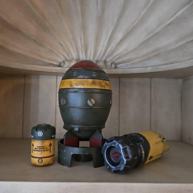 Fallout Inspired Fusion Cell Container (painted) - Etsy