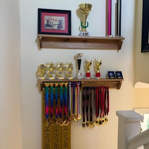 Porte-médailles En Bois Design 3D Triathlon | Support Mural Avec Lanières | Présentoir Récompenses Sportives | 40x28 Cm - 9