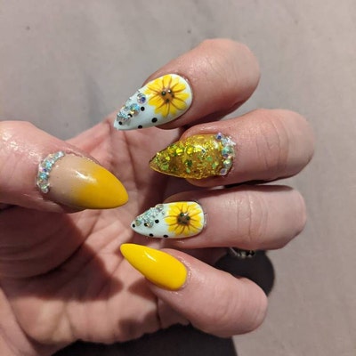 Yellow Sunflower Press on Nails Customizable Nails Coffin - Etsy