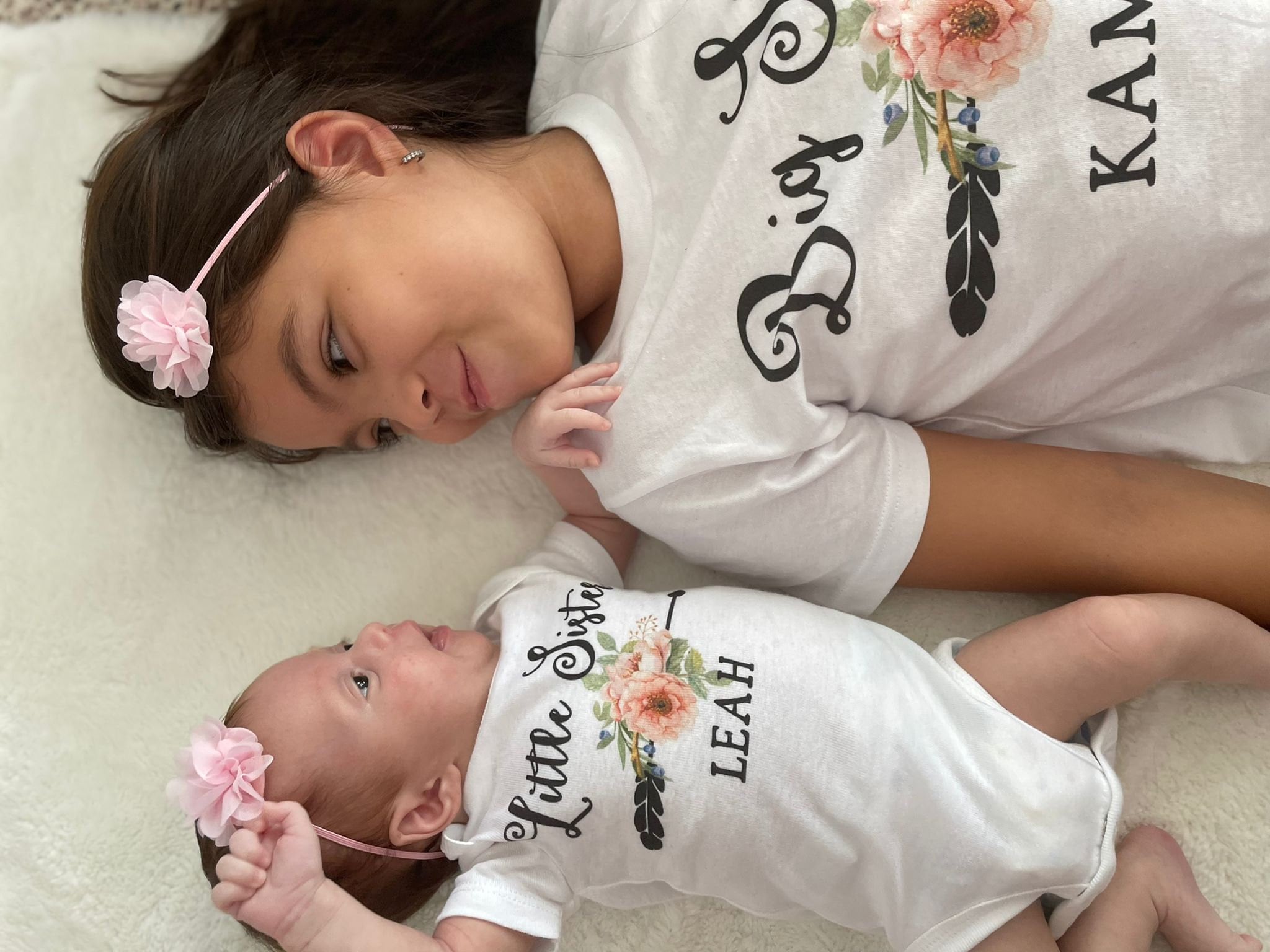 Big sister little sister set named matching sibling set big sister shirt little sister shirt personalization sibling shirts photo props top