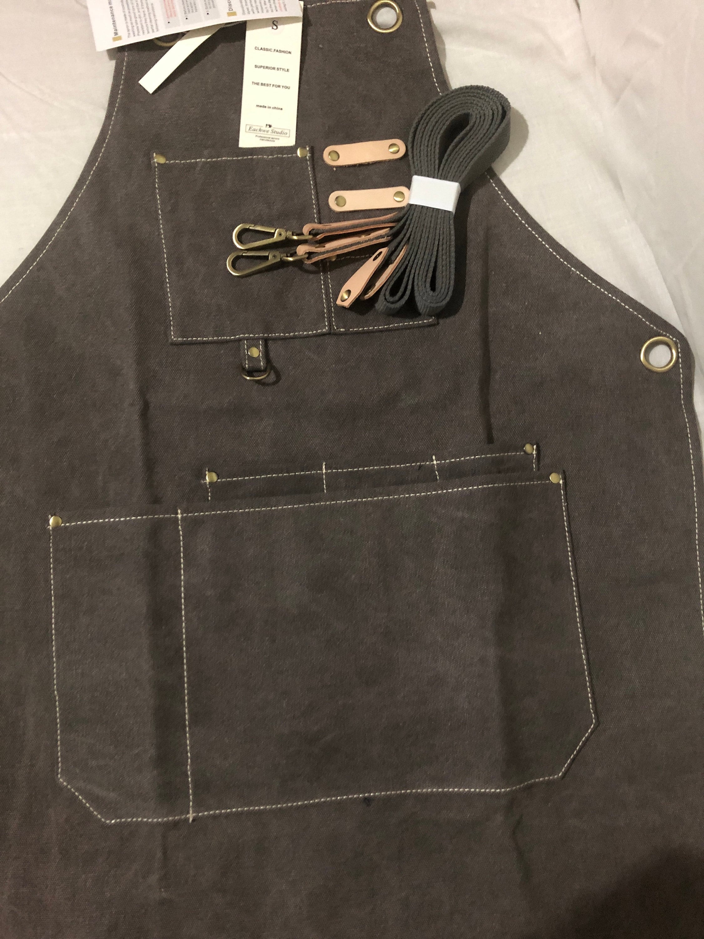 Water Resistant Barber Hairstylist Hair Stylist Hairdresser Canvas Aprons,Best Gifts Work Shop Apron For Women With Pockets