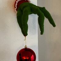 Grinch Hand Crochet Pattern - Etsy Canada
