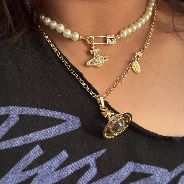 Vivienne Westwood Gold Lucrece Pearl Pin Necklace - Etsy