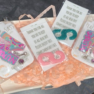 Free Free 242 Coffee Scrubs And Rubber Gloves Svg Starbucks SVG PNG EPS DXF File