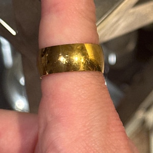 Ricardo added a photo of their purchase