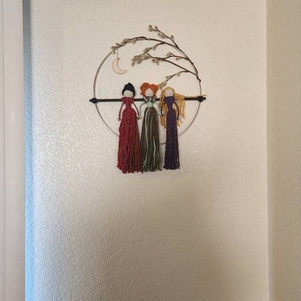 Macrame Hocus Pocus Hocus Pocus Wall Decor, Halloween Witch Decor, Sanderson Sisters Wreath ...