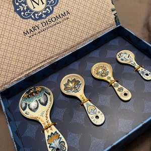 Jillian added a photo of their purchase