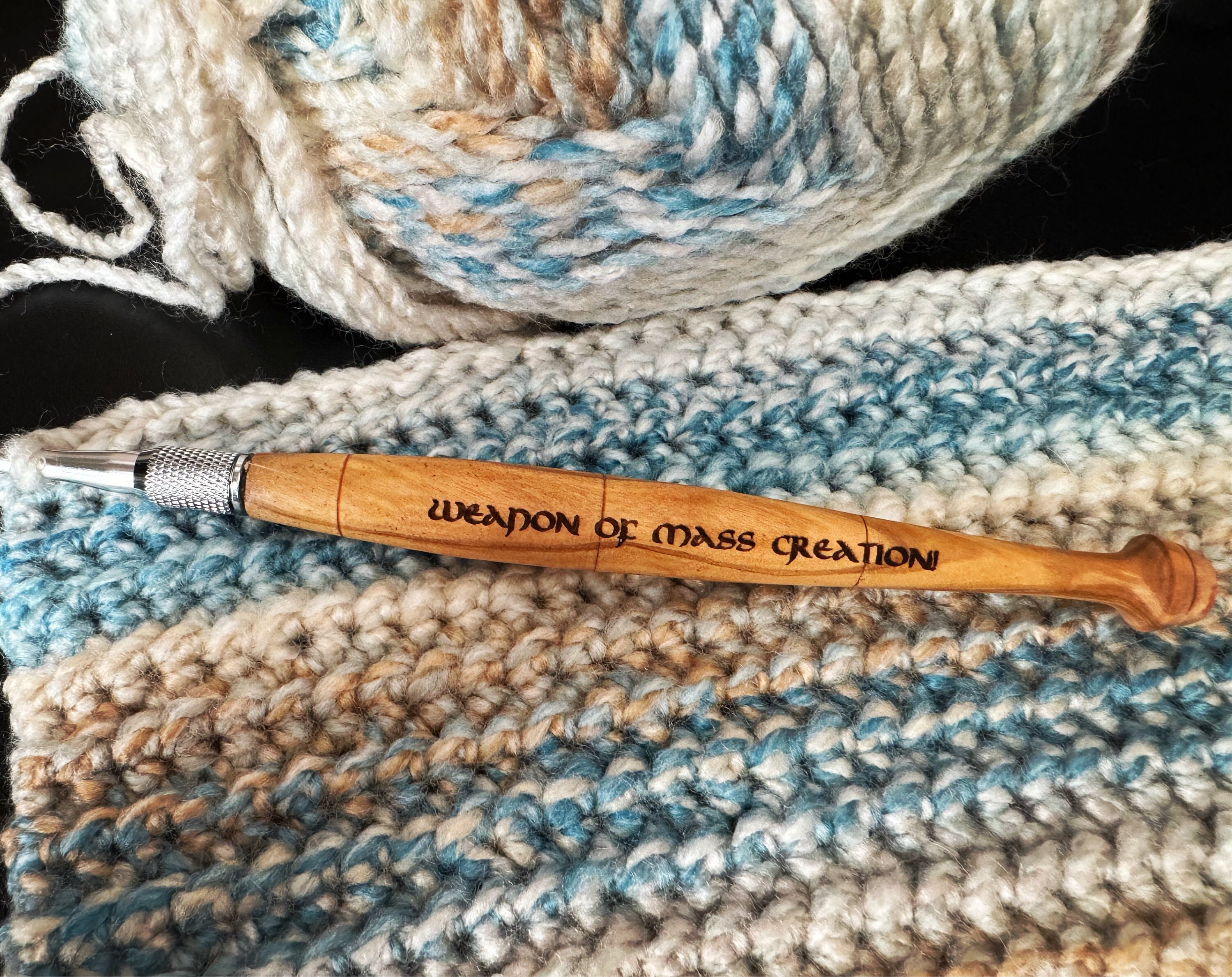 Olive Wood Crochet Hooks, Yarn Hook Set, Handmade Crochet Hooks, Gift for Crafter, Mothers Day Accessories, Crocheters Gift, Set of 8 Hooks