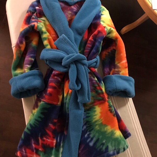 Comfy Cozy Robe: Bath Robe Sewing Pattern, 18