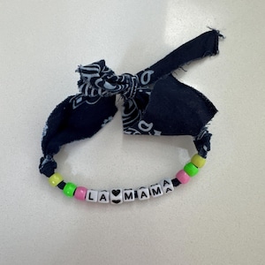 Emiliana added a photo of their purchase