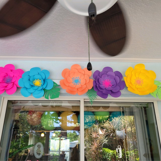 DIY Mexican Paper Flowers: Brighten Up Your Party Decor.
