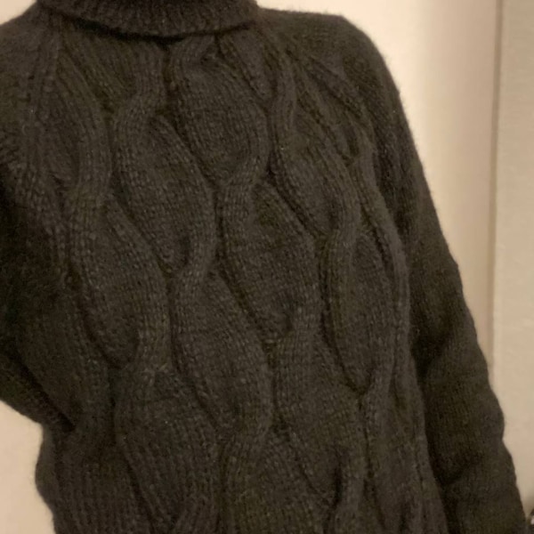 MM6 Alpaca blend wool Design cut asymmetrical cable knit sweater tops S62GP0070 Green x black S