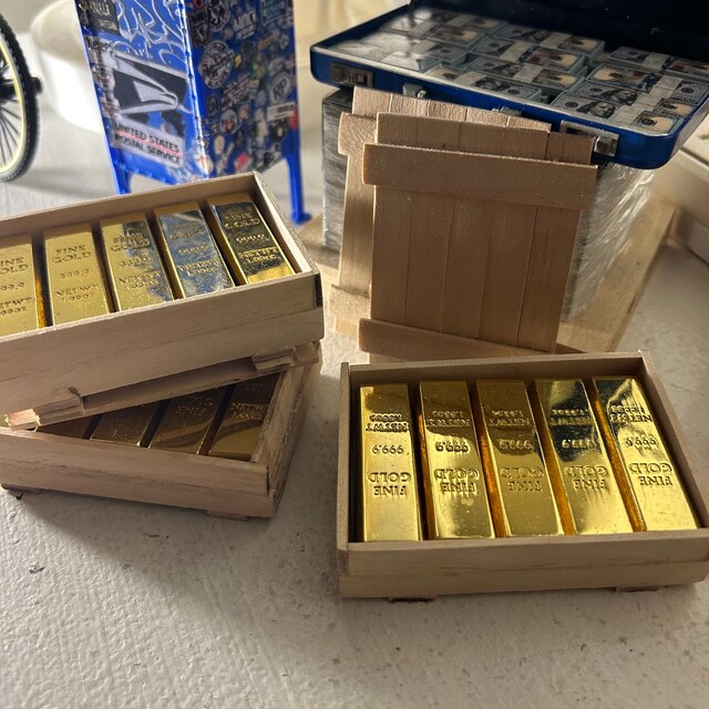 1/6 Scale Miniature Gold Bullion Bars (10 Pcs) and Wooden Crate - Etsy