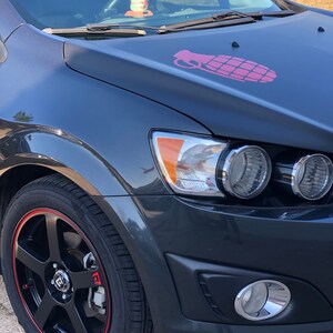 New Jersey State Outline Decal - Red Vinyl Sticker For Car Bumper, Truck Window, 3.3x7.0 Inches