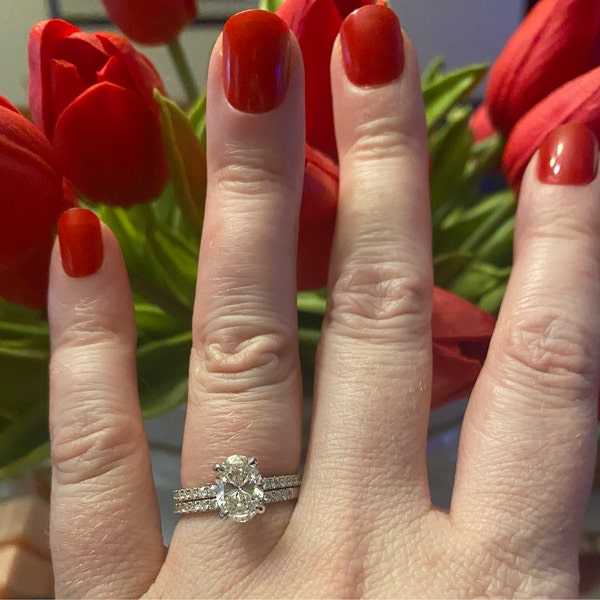 A Toi et moi two stone sapphire ruby ring