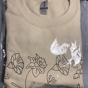 Custom Birth Month Flower Sweatshirt Flower Shirt | Etsy