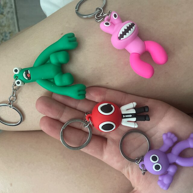 Keychain Roblox rainbow friends FREE SHIPPING - Crealandia