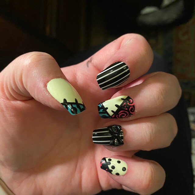 mbooyzen added a photo of their purchase