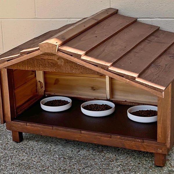 Large Outdoor Cat Feeding Station - Food Shelter for Feral Cats - Etsy
