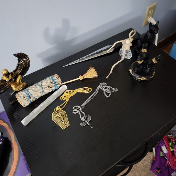 Dark Rituals: Black Magic Spellbook of Curses and Power - Etsy