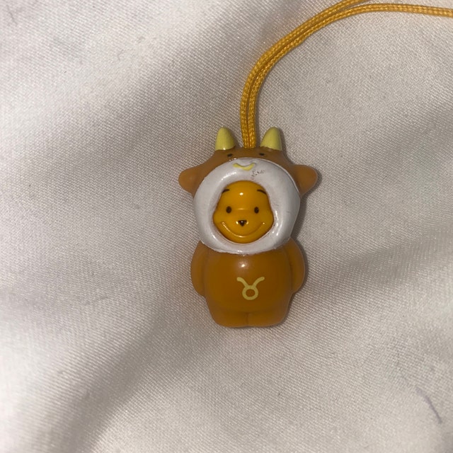 Peek a Pooh Zodiac Collection Rare Y2k Horoscope Phone