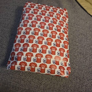Simon added a photo of their purchase