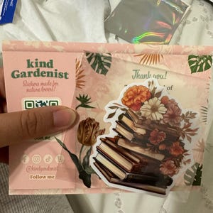 aimen added a photo of their purchase