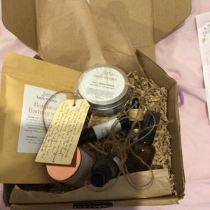 Moon Ritual Box New Moon & Full Moon Ritual Bath Box, Crystals ...