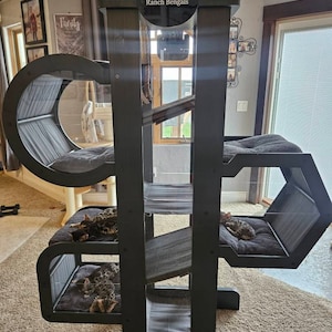 Jenelle added a photo of their purchase