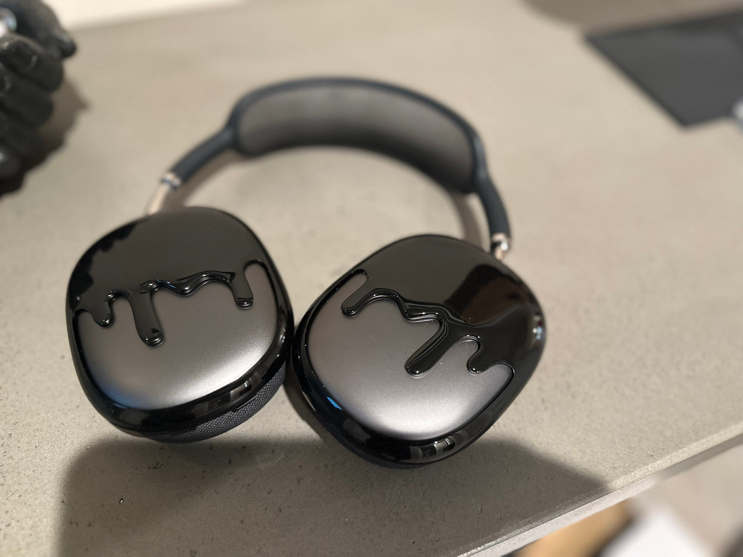 Drip Frames for AirPods Max (Jet Black)