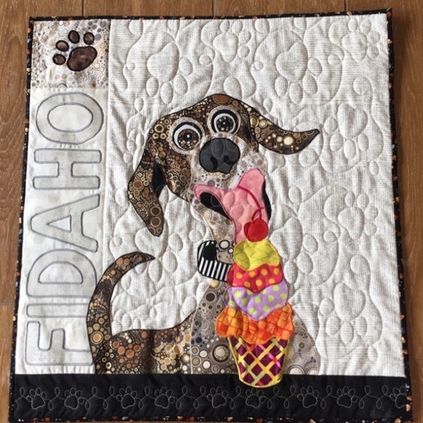 Paw Print Edge to Edge Quilting Design: Continuous Line Dog or Cat Paws ...