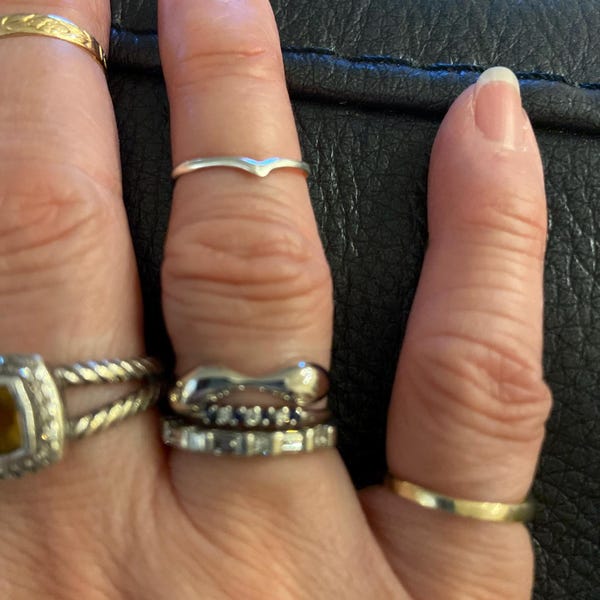18ct Yellow Gold Open Wave Curlicue Ring main image 1