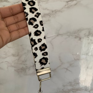 Carleigh added a photo of their purchase