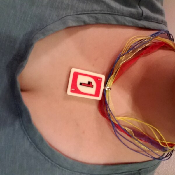 1 Bam Bird Mahjong Necklace main image 1