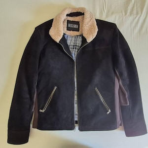 The Walking Dead: Significado De La Chaqueta Marrón Y Naranja De Rick