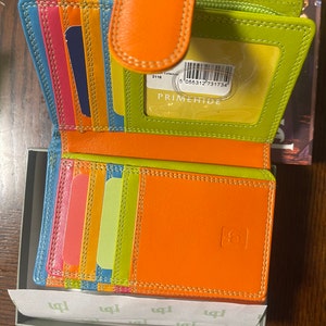 Dee added a photo of their purchase