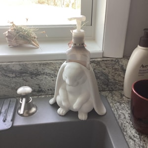 Analysts added a photo of their purchase