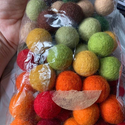 Loose Felt Balls Wholesale 100% Wool 2.5 Cm Mix and Match - Etsy